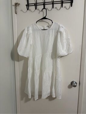 New NWT Moon River sz Small S white loose boho puff sleeved tiered dress